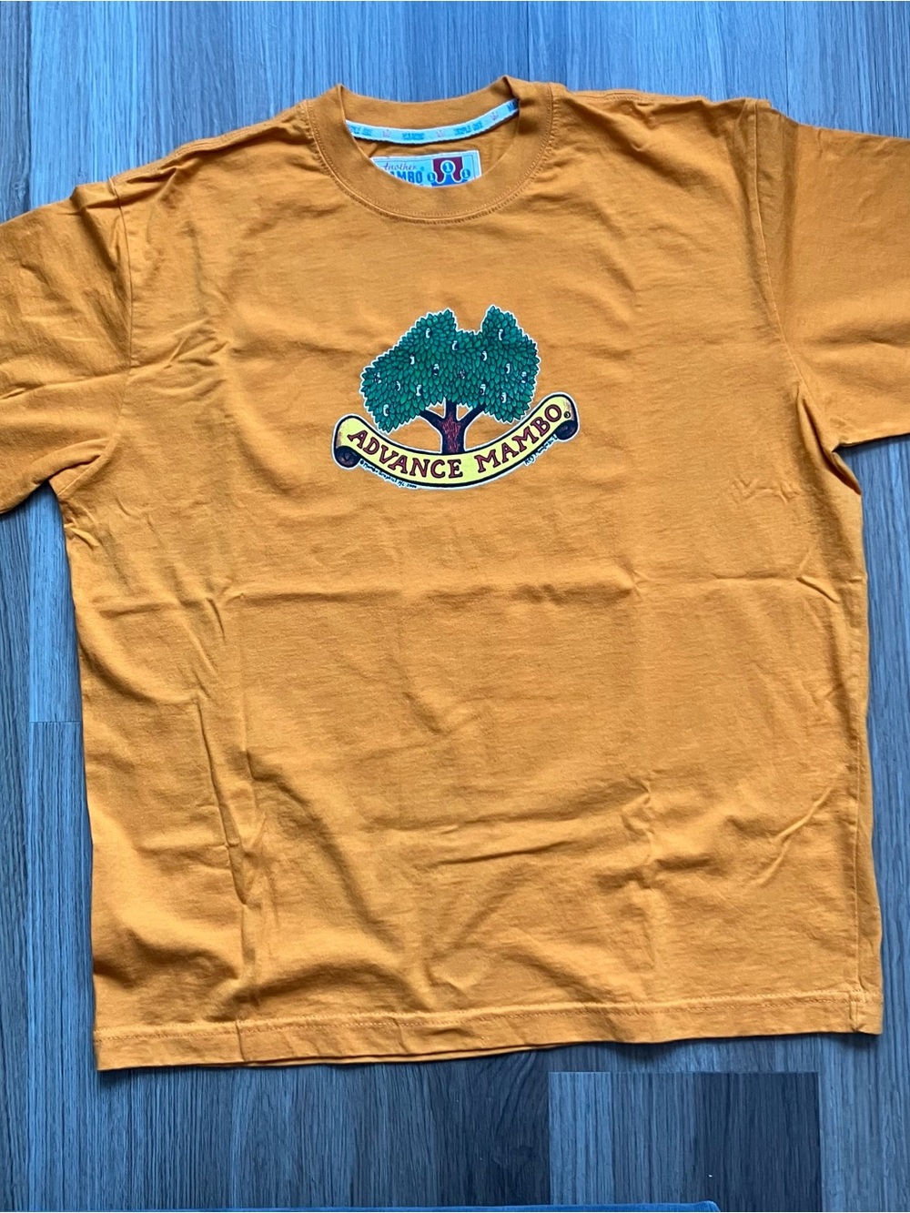 Vintage MAMBO Australian Beer Tree Short Sleeve Graphic Tee